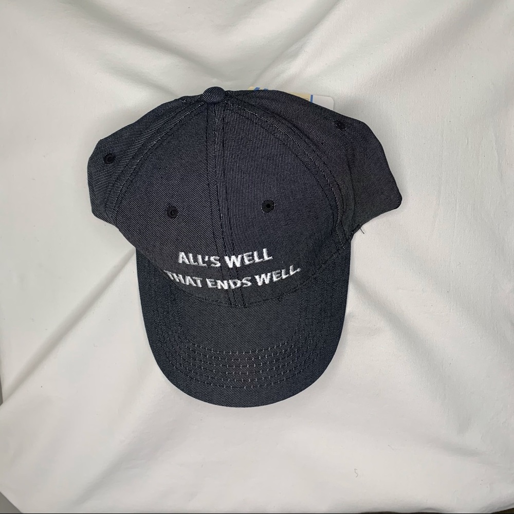 Snap-back hat - Picture 3 of 4